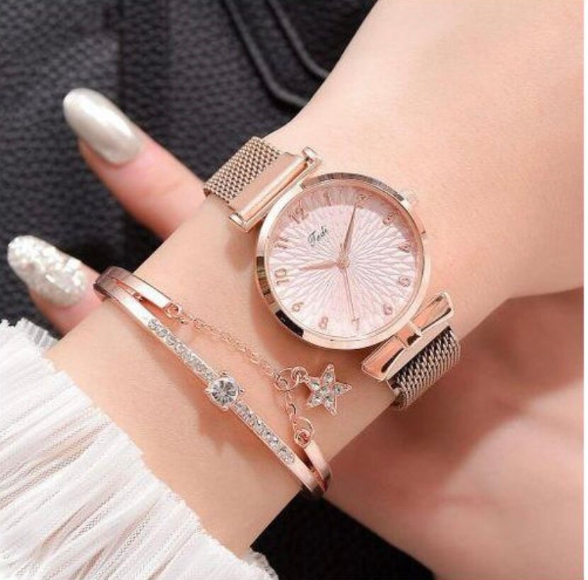 Montre et Bracelet Rose Élégant