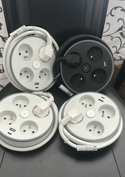 Bloc multiprise ronde USB