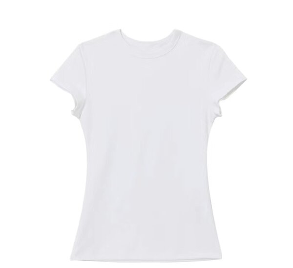 Базовая белая футболка