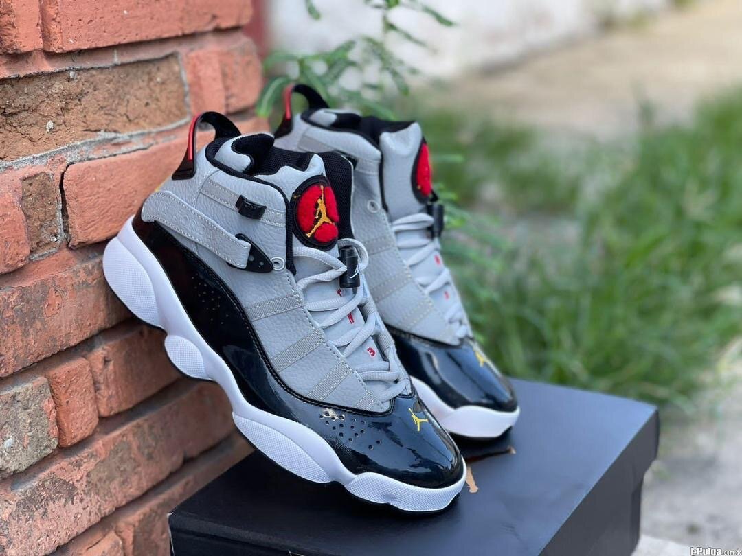 Baskets Air hautes stylées