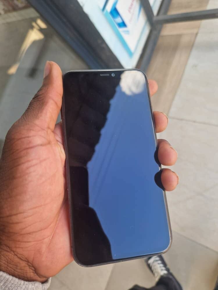 iPhone 11 fully functional