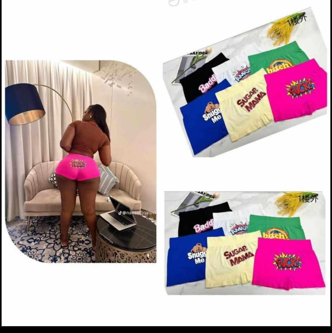 Bum shorts
