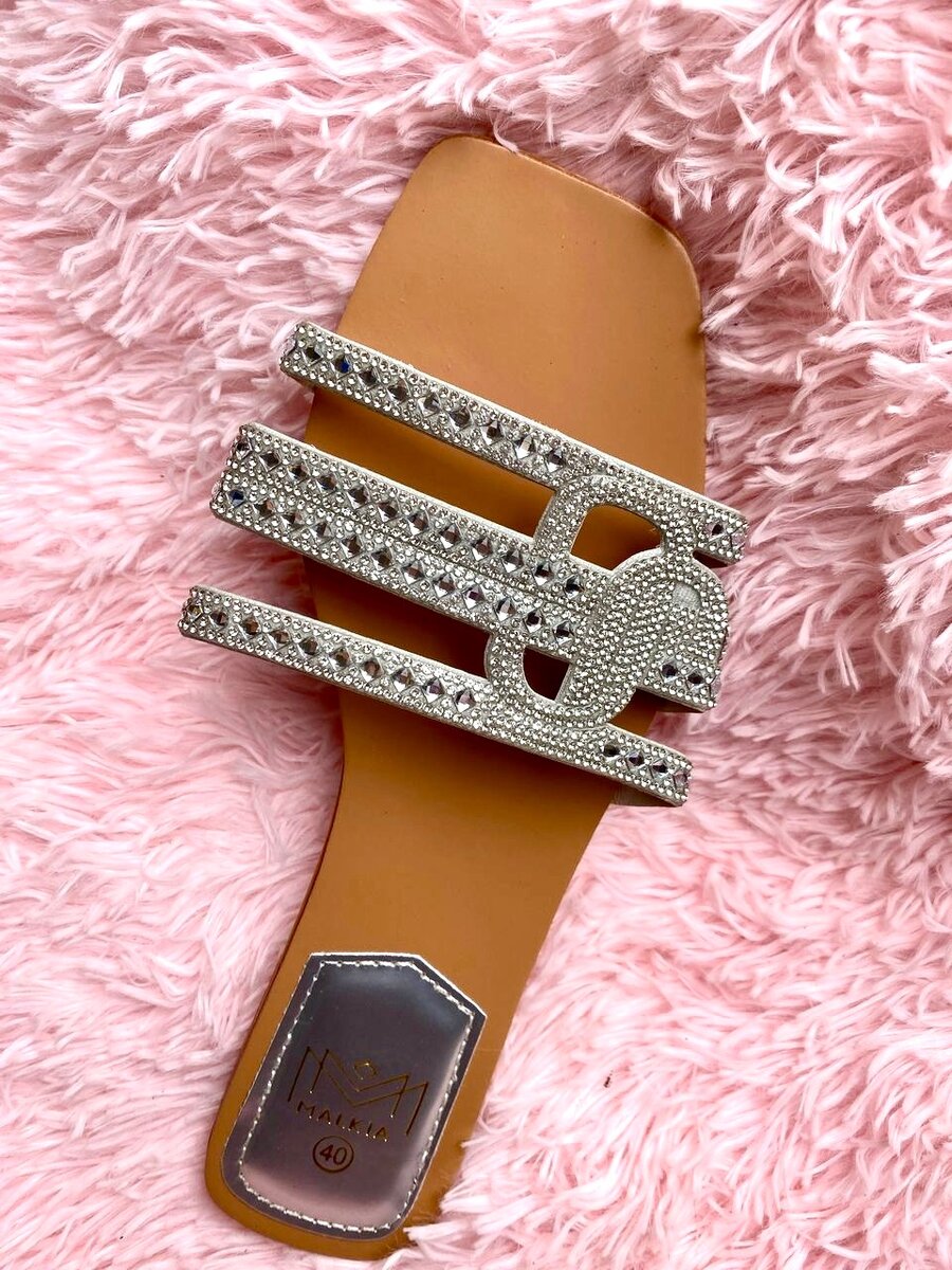 Malkia Flat Slippers