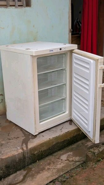 Congélateur compact efficace