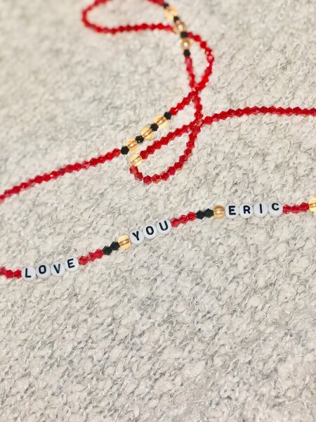 Collier personnalisé perles rouges