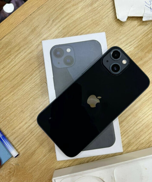 iPhone 13 Noir 128Go
