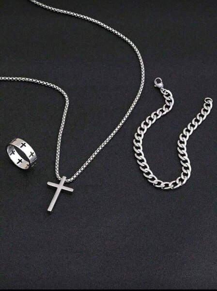 Ensemble bijoux en acier croix