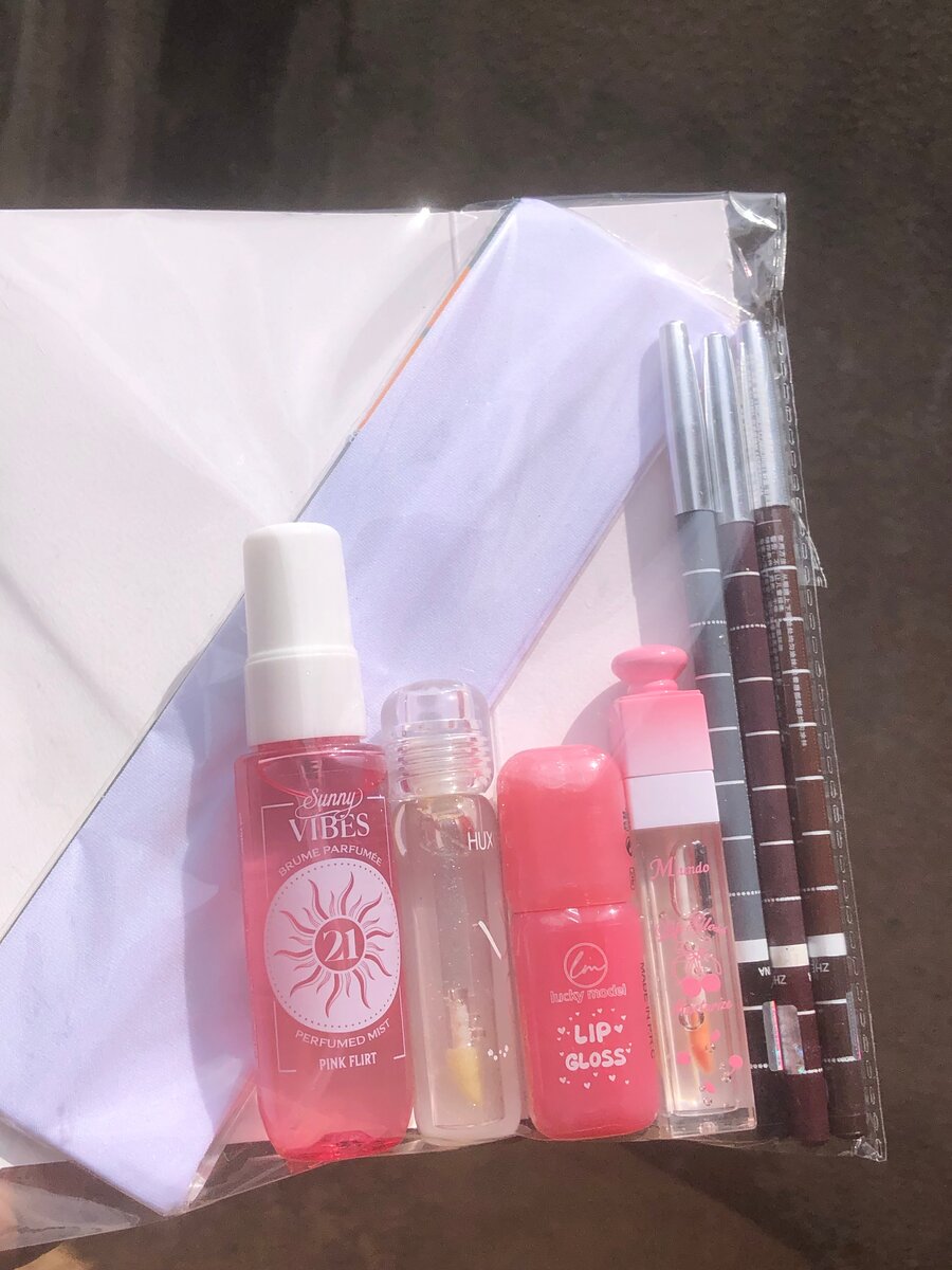 Kit de Papeterie et Beauté