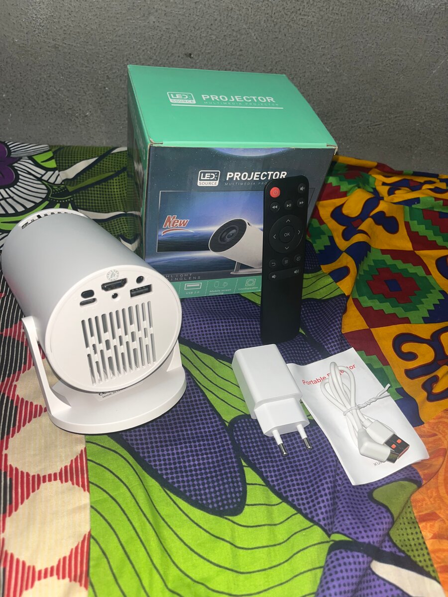 Projecteur LED 4K Ultra HD