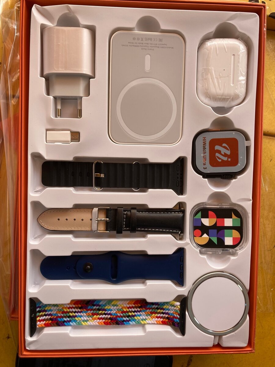 Smartwatch includes Powerbank and more