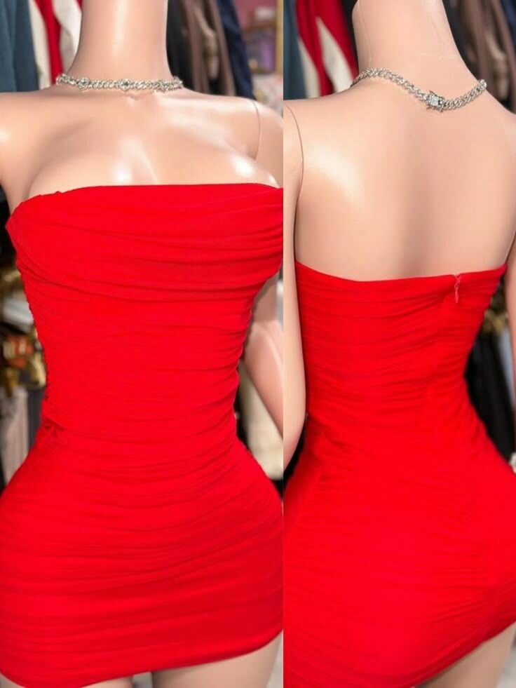 Robe Rouge Bustier Élégante