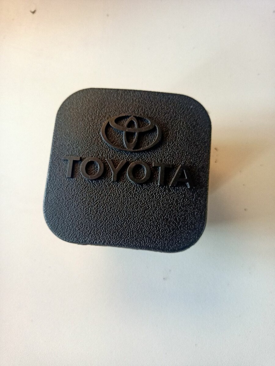 Заглушки фаркопа для американских Тойота Toyota