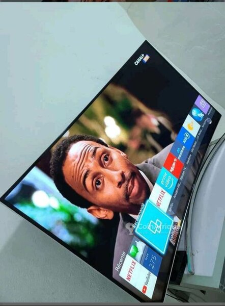 Télévision incurvée 4K Smart