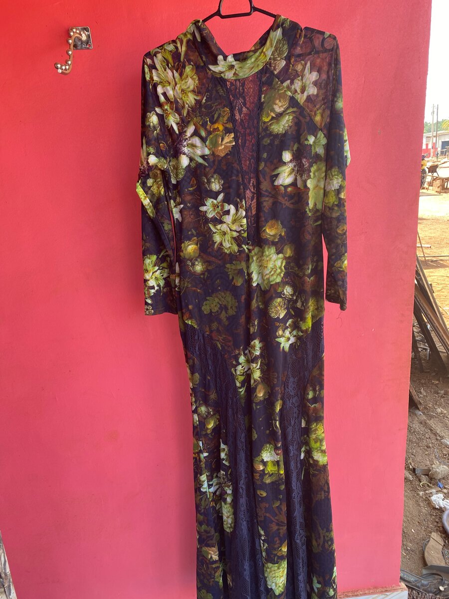 Robe élégante à manches longues