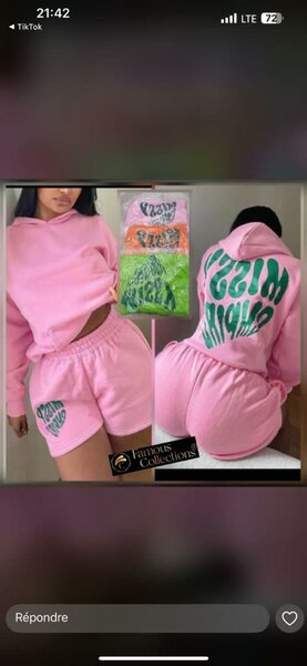 Ensemble de sport tendance femme