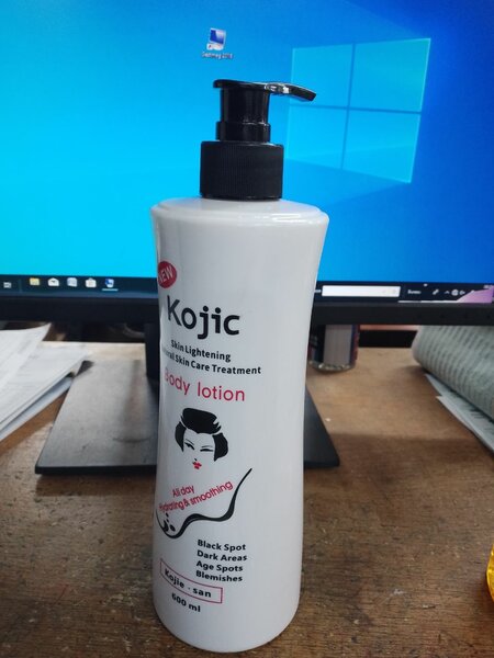 Lotion Éclairc kojie san 600ml