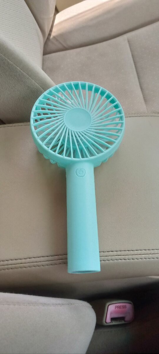 Portable Rechargeable Mini Fans 8hours Battery  Stay Cool An