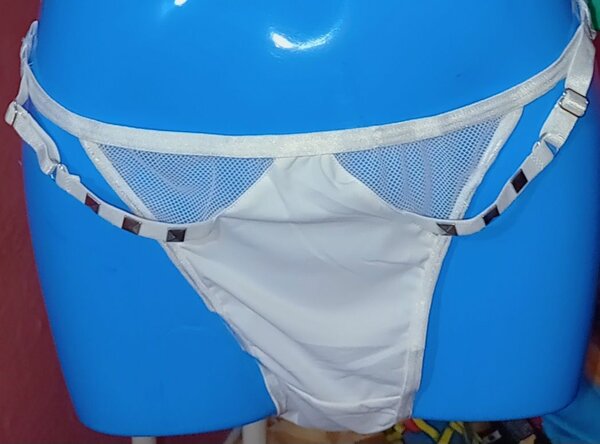 String sexy en dentelle