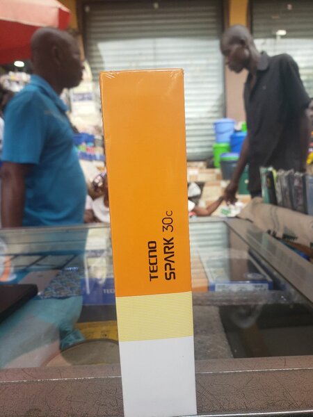 Tecno spark 30c