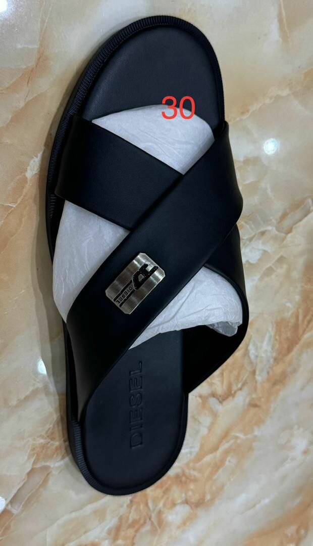 Sandales plates pour femmes