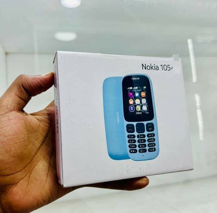 Nokia 105 small buttoned phones