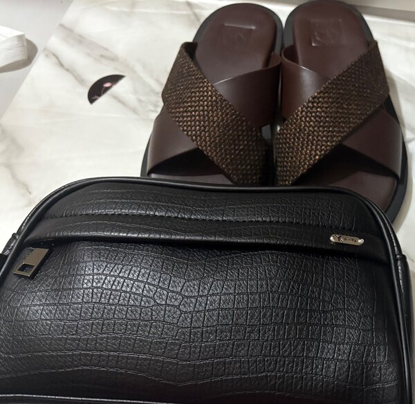 Trousse homme en cuir ,sacoche