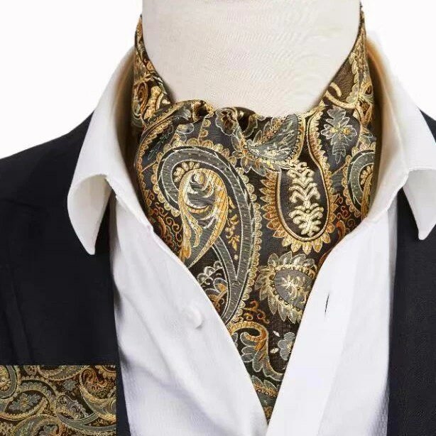 Men's tie with a beautiful print