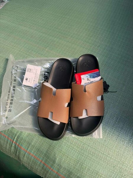 Sandales en cuir élégantes