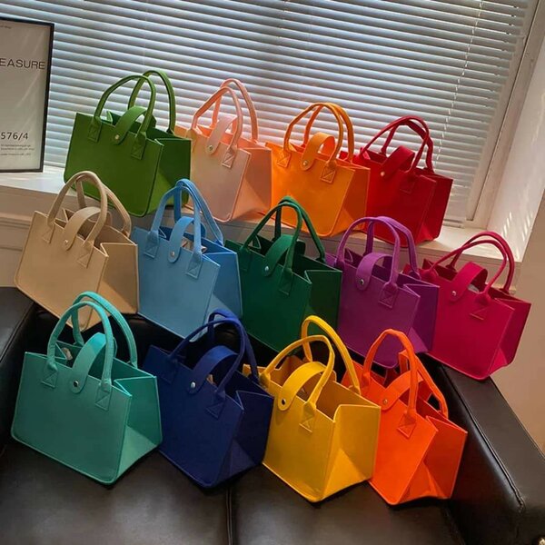 Sacs à main colorés tendance