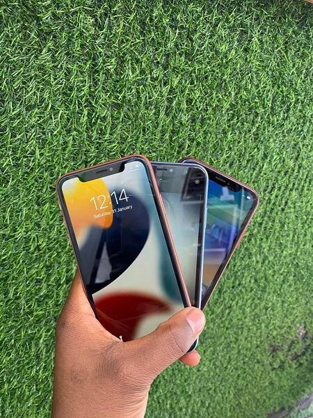 iPhone XR 