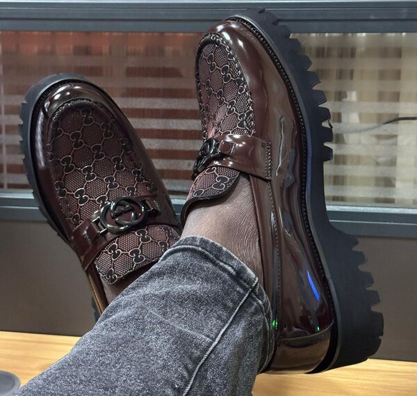 Mocassins en cuir verni homme
