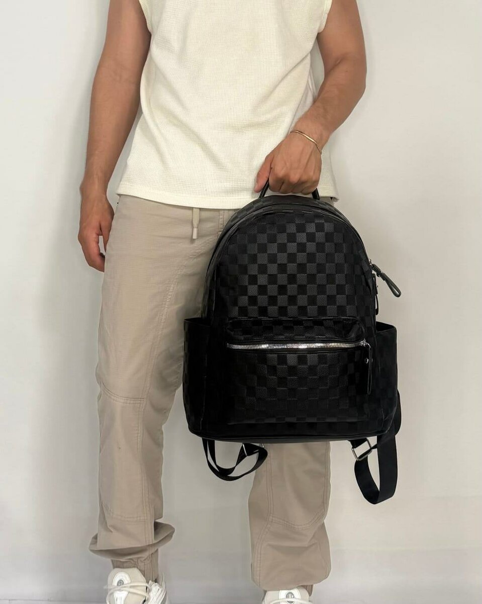 Sac à dos élégant noir