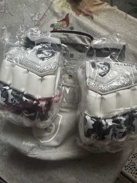 Orignal Indian gloves