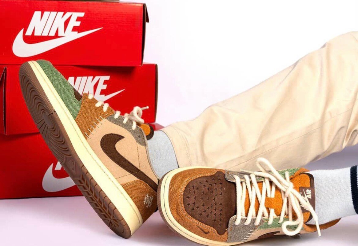 Sneakers Nike en daim multicolore