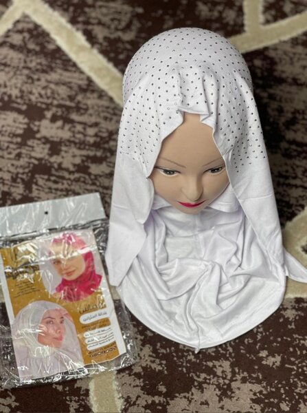Hijab élégant en coton blanc