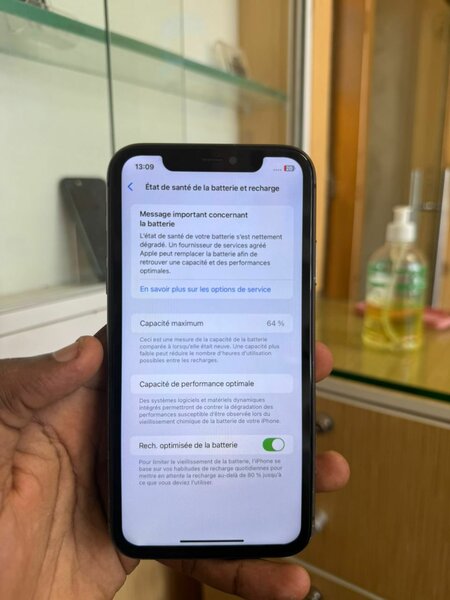 iPhone 11 64giga sans face ID