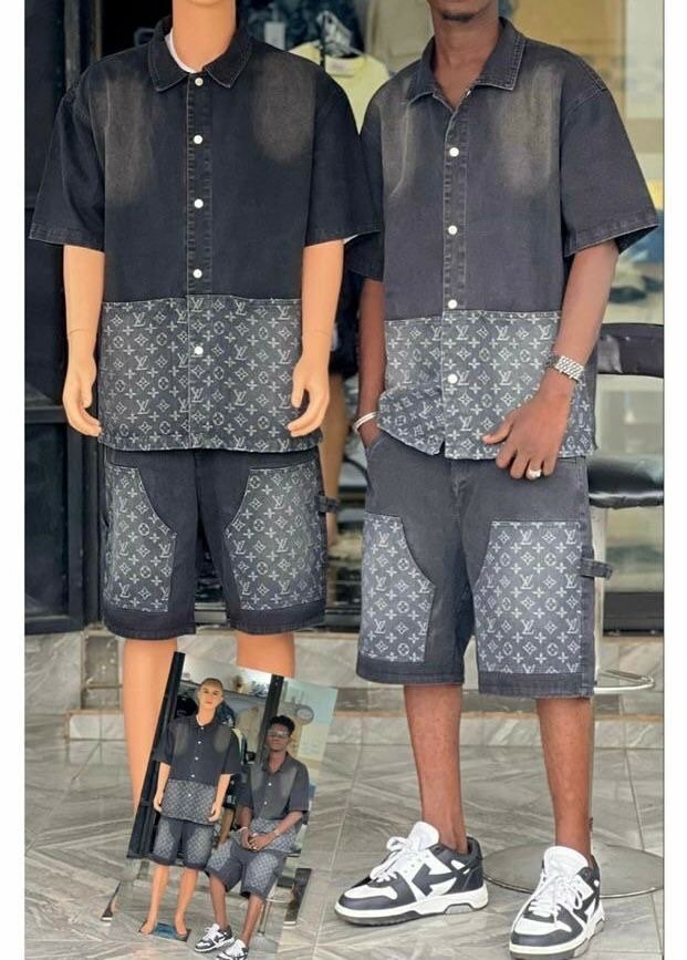 COMPLET HOMME ( culotte jeans , chemise jeans )