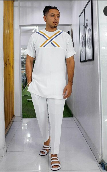 Tunique blanche élégante