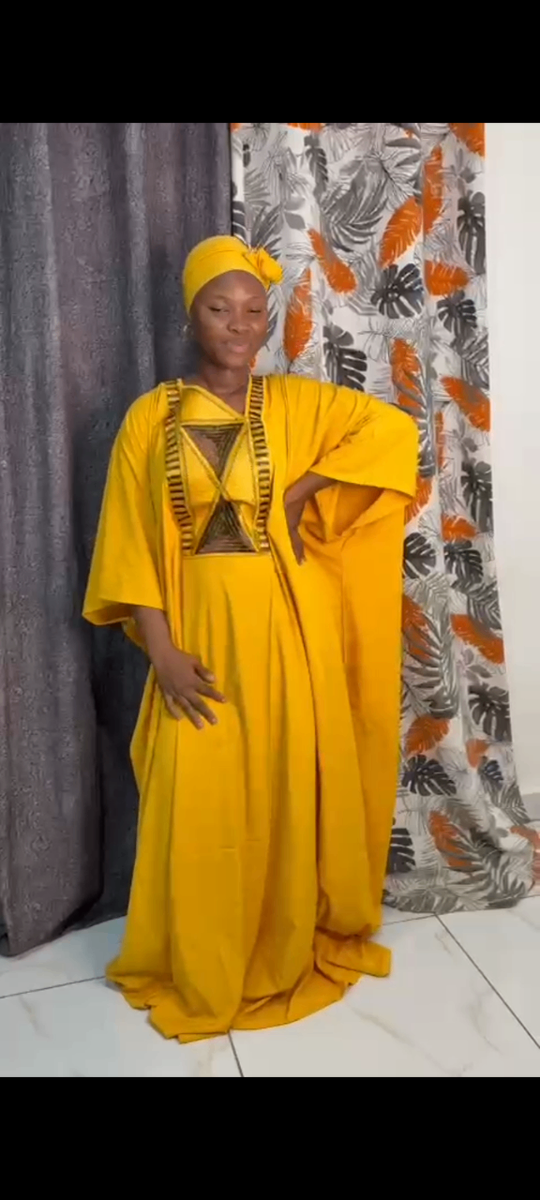 Boubou de valeur dame élégante