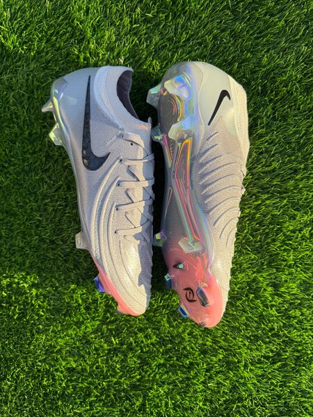 Nike phantom GX2 raising stars