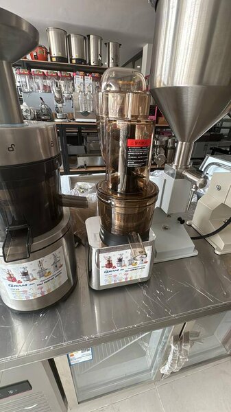 Newly Commercial Juicer