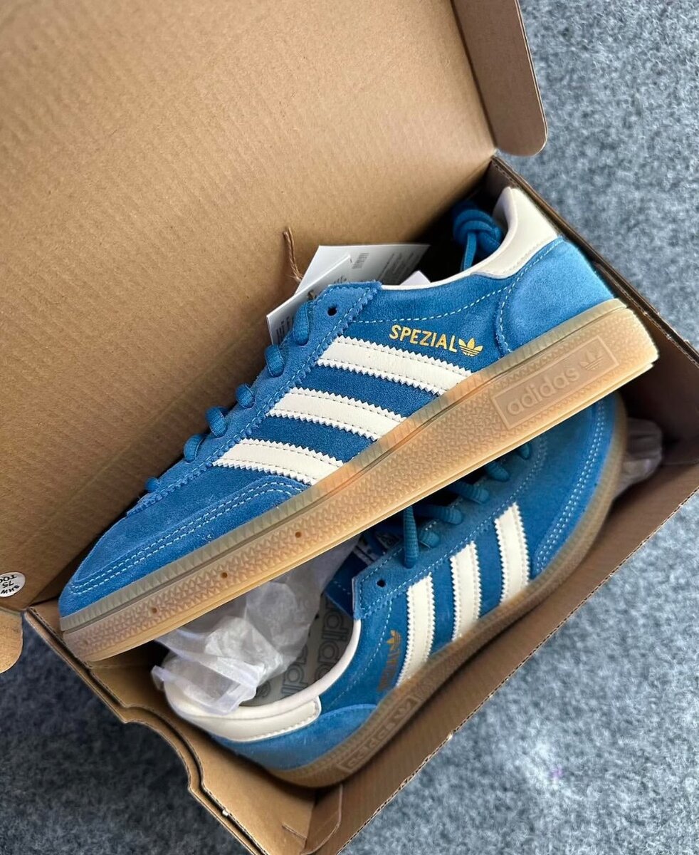 Adidas spezial