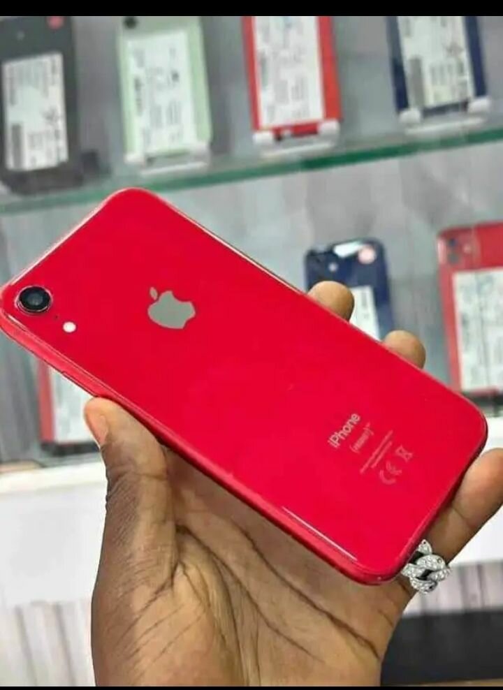 iPhone XR Couleurs Vives