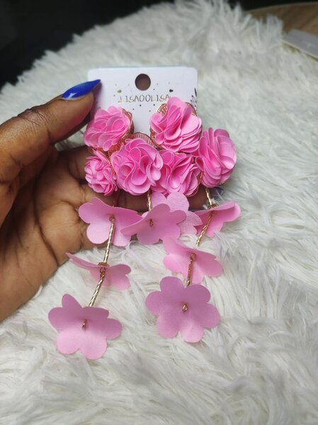 Boucles d'oreilles florales pendantes