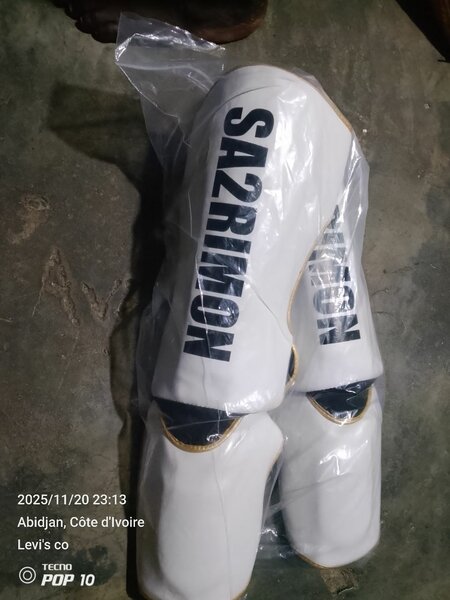 Protège-tibias de boxe robustes