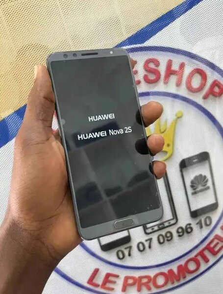 Huawei Nova 2S Smartphone