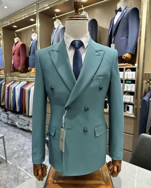 Men's suit green
