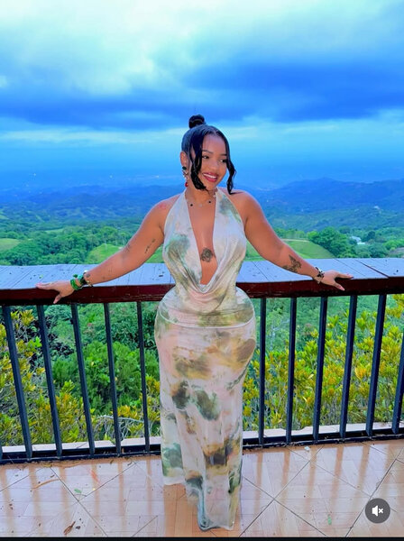 Elegant Tie-Dye Maxi Dress