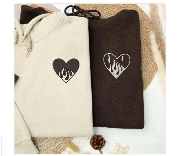 Hoodie "Cœurs en Fusion"  Édition Couple