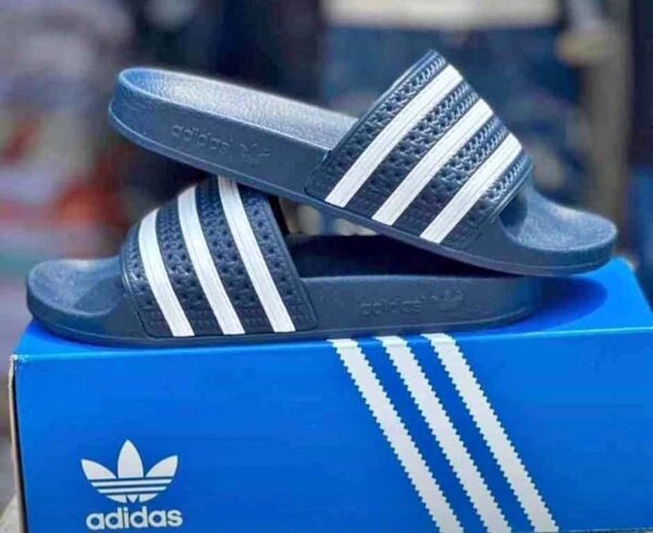 Claquette ADIDAS confortable